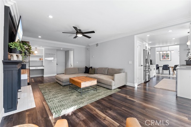 Detail Gallery Image 15 of 59 For 1421 Woodcrest Ave, Brea,  CA 92821 - 4 Beds | 2/1 Baths