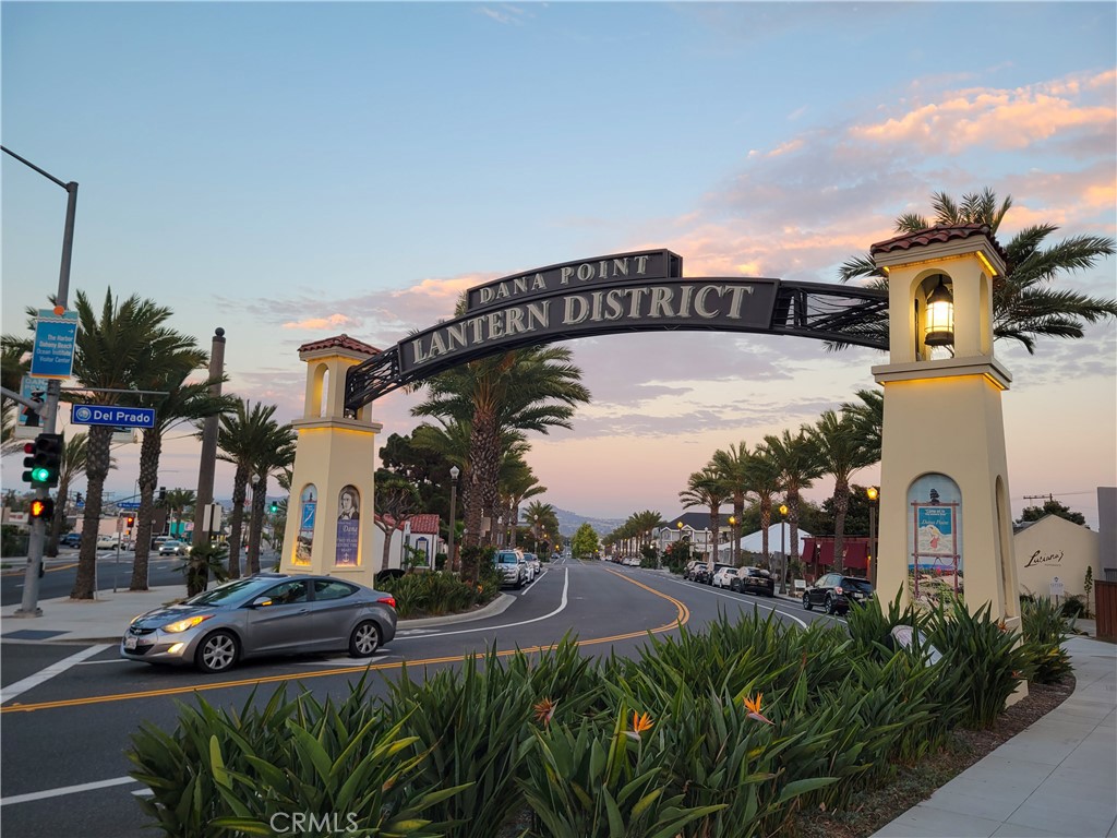 MLS #OC22102913 img 3