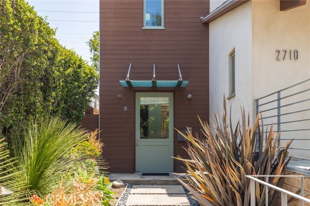 Image 23 of 25 For 2710 Pine Ave.