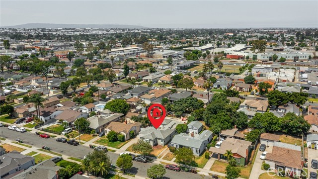 601 S Pearl Avenue, Compton CA: https://media.crmls.org/medias/cdc7e9a6-aa12-4667-a89b-66b1e3bc6f09.jpg