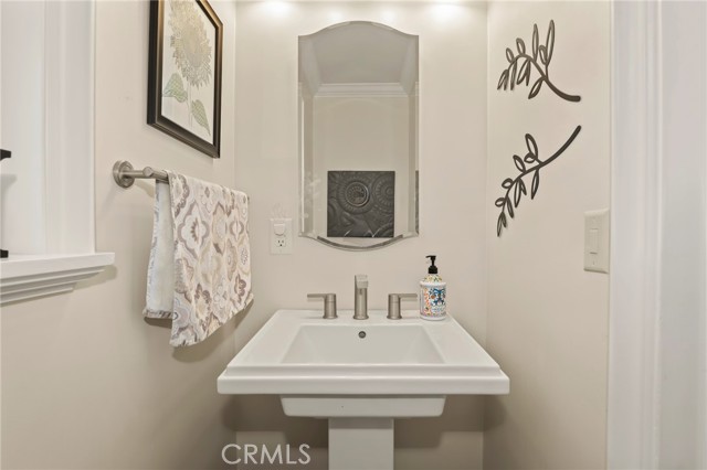 Detail Gallery Image 23 of 35 For 5640 E Deborah, Long Beach,  CA 90815 - 2 Beds | 2 Baths