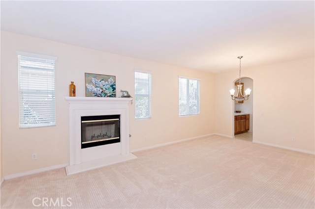 Detail Gallery Image 7 of 57 For 3607 Mountain Shadows Ct, Palmdale,  CA 93551 - 3 Beds | 3 Baths