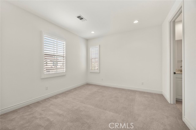 Detail Gallery Image 32 of 45 For 75 Dublin, Irvine,  CA 92620 - 4 Beds | 4/1 Baths