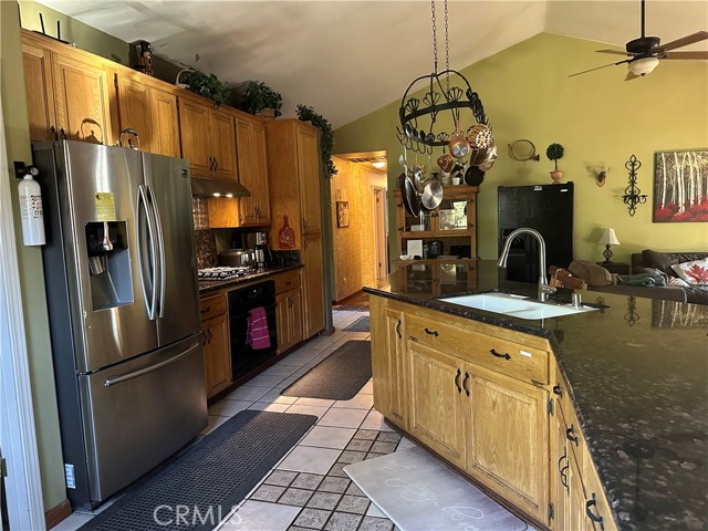 2205 Freeman Drive, Pine Mtn Club, California 93225, 5 Bedrooms Bedrooms, ,4 BathroomsBathrooms,Residential Lease,For Rent,2205 Freeman Drive,CRSB24167521