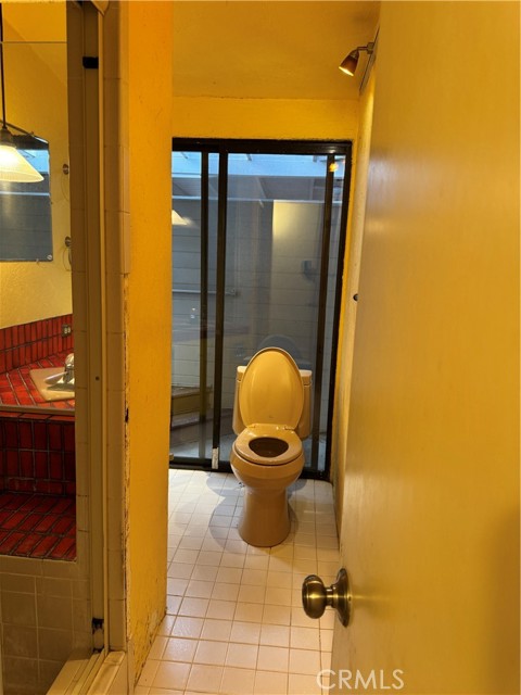 Detail Gallery Image 3 of 19 For 249 E Wilson, Costa Mesa,  CA 92627 - 3 Beds | 2 Baths