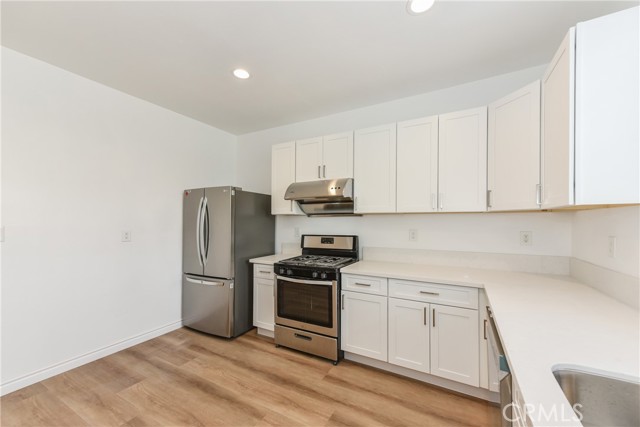 Detail Gallery Image 5 of 49 For 6650 Mogano Dr, Chino,  CA 91710 - 4 Beds | 2/1 Baths