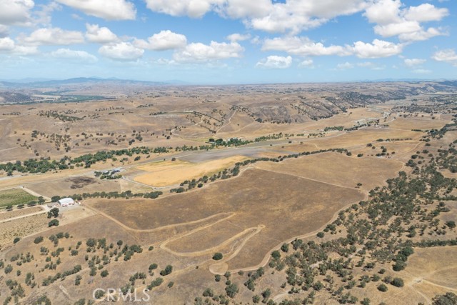 75429 Indian Valley Road, San Miguel CA: https://media.crmls.org/medias/cdcb2c4b-b787-4d67-a653-52209e8ecbb4.jpg