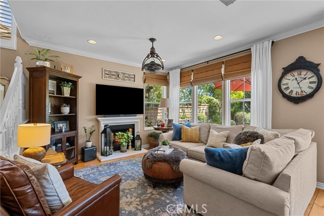 25542 Via Ventana, Valencia CA: https://media.crmls.org/medias/cdcb4d8b-21a3-4b48-b6a1-96f94b5e993e.jpg