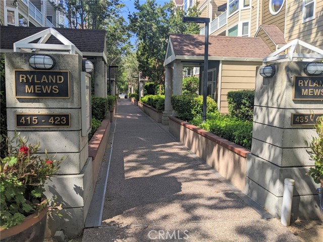 Detail Gallery Image 1 of 1 For 435 N 2nd St #213,  San Jose,  CA 95112 - 1 Beds | 1 Baths