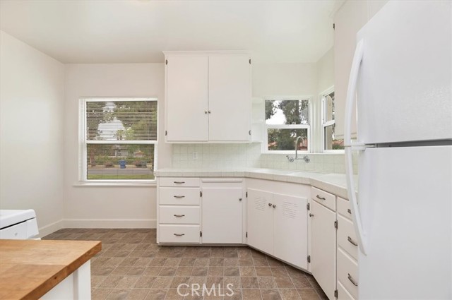 Detail Gallery Image 13 of 28 For 6158 Del Ray Ct, Riverside,  CA 92506 - 2 Beds | 1 Baths