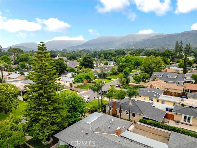 540 Hacienda Drive, Monrovia CA: https://media.crmls.org/medias/cdcc2dd4-7036-48fe-a2ae-9fb5a6cc57e9.jpg