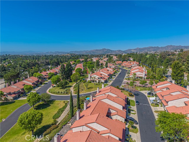 Detail Gallery Image 38 of 42 For 19210 Lahey St #2,  Porter Ranch,  CA 91326 - 3 Beds | 2/1 Baths
