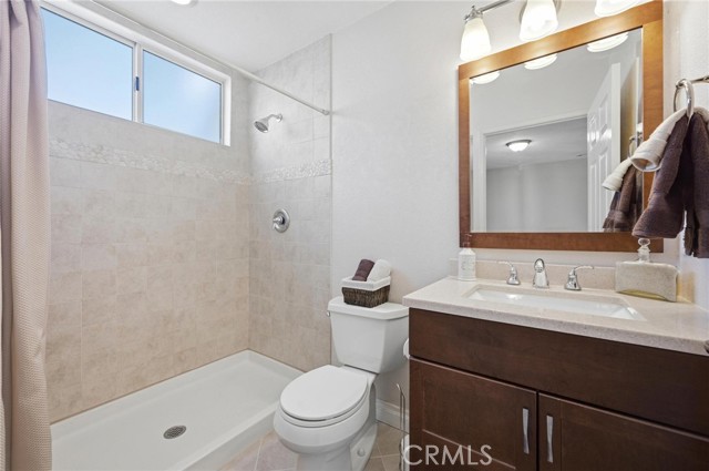 5455 Sylmar, 1402 photo 17