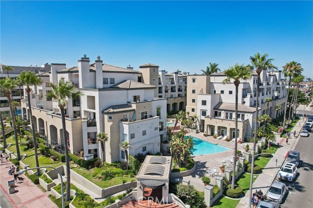 Detail Gallery Image 4 of 37 For 200 Pacific Coast #130,  Huntington Beach,  CA 92648 - 1 Beds | 1 Baths