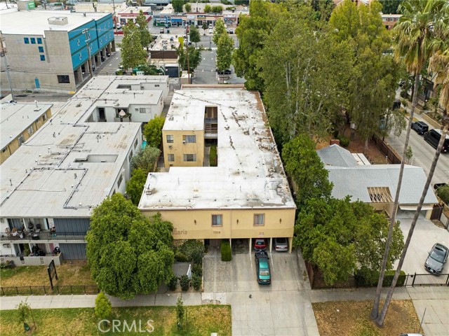 7049 Vassar Avenue, Canoga Park CA: https://media.crmls.org/medias/cdceb59b-0a35-43ad-b1d7-3464f2ef56da.jpg