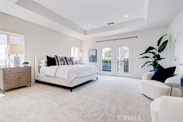 Detail Gallery Image 33 of 70 For 819 11th St, Manhattan Beach,  CA 90266 - 6 Beds | 5/2 Baths