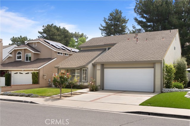 Detail Gallery Image 2 of 38 For 21242 Bristlecone, Mission Viejo,  CA 92692 - 4 Beds | 3 Baths