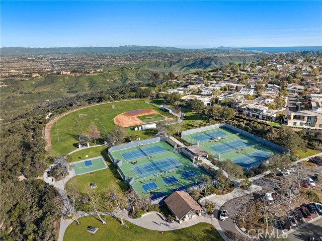 Detail Gallery Image 49 of 57 For 3253 Alta Laguna Blvd, Laguna Beach,  CA 92651 - 4 Beds | 4 Baths