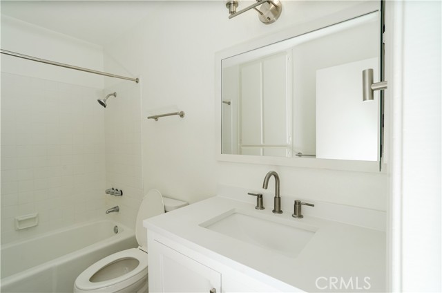1438 W 146th Street, Gardena CA: https://media.crmls.org/medias/cdd2b4ce-5fd5-462c-9680-6c89c96cc4c1.jpg