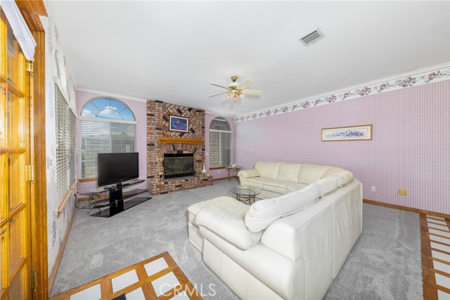 Detail Gallery Image 23 of 58 For 13259 Country Club, Victorville,  CA 92395 - 4 Beds | 3 Baths