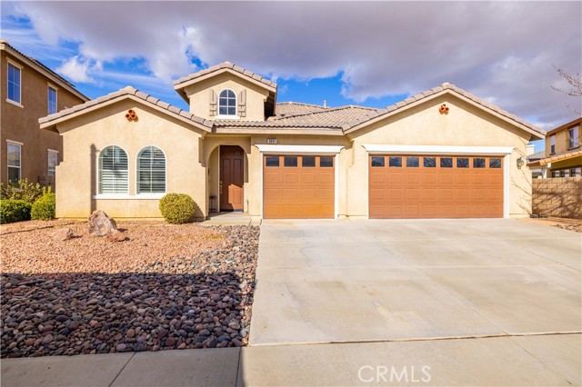 Detail Gallery Image 1 of 1 For 3651 Tournament Dr, Palmdale,  CA 93551 - 4 Beds | 2/1 Baths