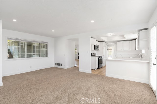 Detail Gallery Image 21 of 36 For 2704 via Montezuma, San Clemente,  CA 92672 - 4 Beds | 2 Baths