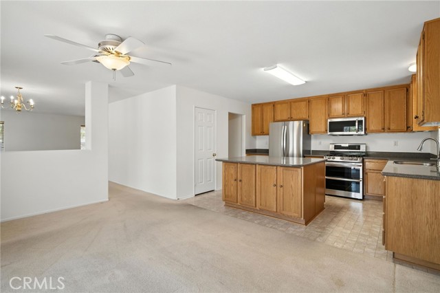 39312 Via Belleza, Murrieta CA: https://media.crmls.org/medias/cdd457af-2969-4fba-aa6f-f4f7ed9f8589.jpg