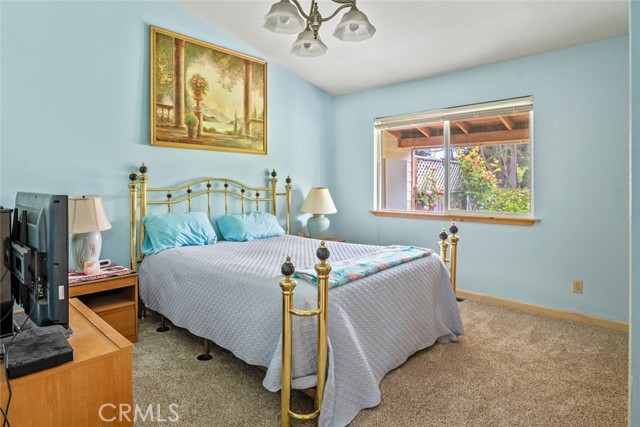 Detail Gallery Image 19 of 31 For 18520 Old Coast Hwy, Fort Bragg,  CA 95437 - 3 Beds | 2 Baths