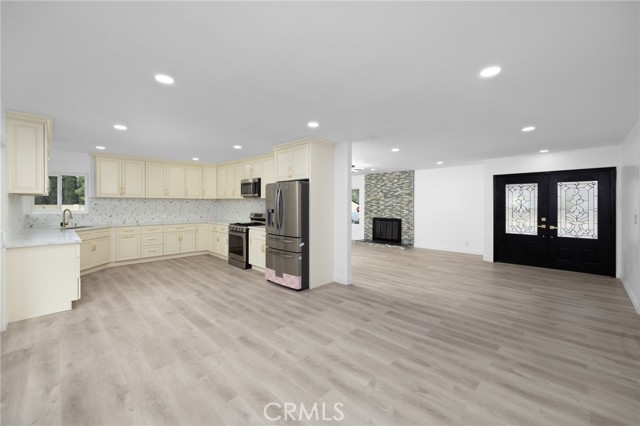 Image 9 of 25 For 2086 Mori Lane