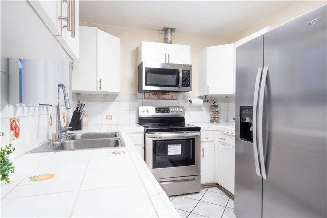 Detail Gallery Image 5 of 17 For 1602 N King, Santa Ana,  CA 92706 - 1 Beds | 1 Baths