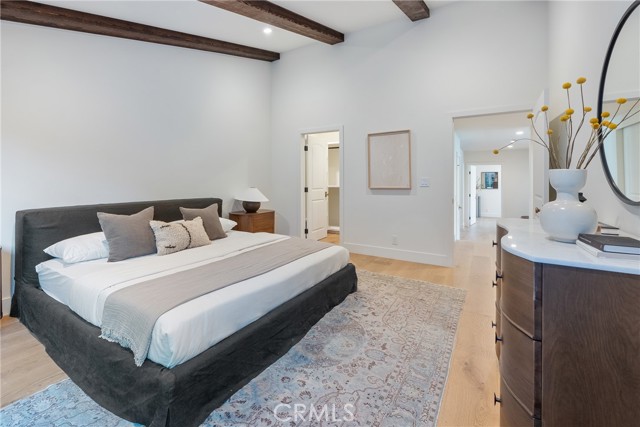 Detail Gallery Image 35 of 61 For 3250 Coldwater Canyon Ave, Studio City,  CA 91604 - 4 Beds | 4 Baths