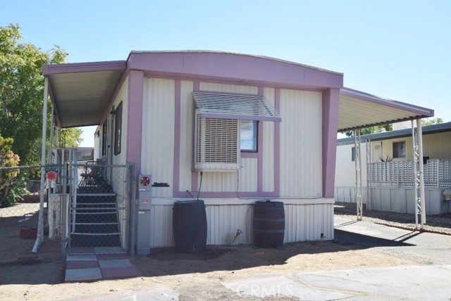 Detail Gallery Image 3 of 16 For 7425 Church St #43,  Yucca Valley,  CA 92284 - 1 Beds | 1 Baths