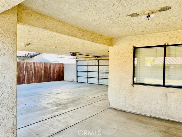 Detail Gallery Image 7 of 25 For 805 Sobke Ct, Calexico,  CA 92231 - 7 Beds | 5 Baths