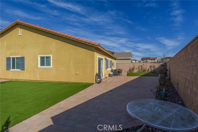 Detail Gallery Image 19 of 27 For 15537 Parry Peak Dr, Fontana,  CA 92336 - 3 Beds | 2 Baths