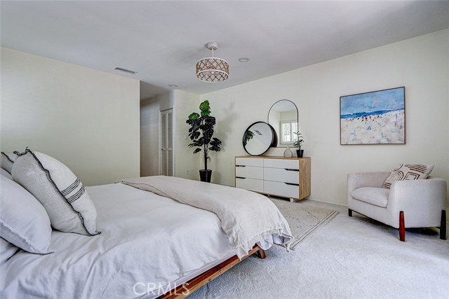 556 Via Media, Palos Verdes Estates CA: https://media.crmls.org/medias/cdd7dbda-29ef-4958-8a49-a7ccc44bd60e.jpg
