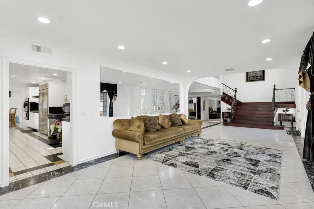 MLS #SR25236623 image #15