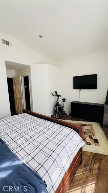 8449 E Arrowhead Way, Anaheim Hills CA: https://media.crmls.org/medias/cdda1d6a-e3cd-469e-b960-c4ba84485cba.jpg