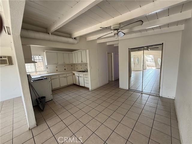 12167 Cheshire Street, Norwalk CA: https://media.crmls.org/medias/cddae1a2-d768-4531-8e1c-0cdac1b573b8.jpg