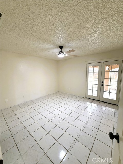 Detail Gallery Image 10 of 14 For 1708 Payne Dr, Arvin,  CA 93203 - 4 Beds | 2 Baths