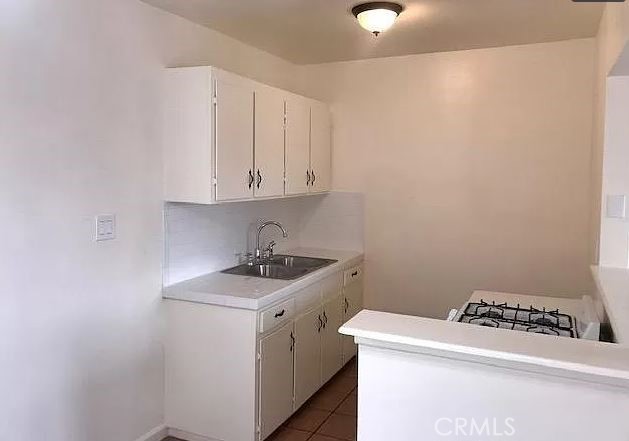 Detail Gallery Image 11 of 27 For 218 W Wilson Ave, Orange,  CA 92867 - – Beds | – Baths