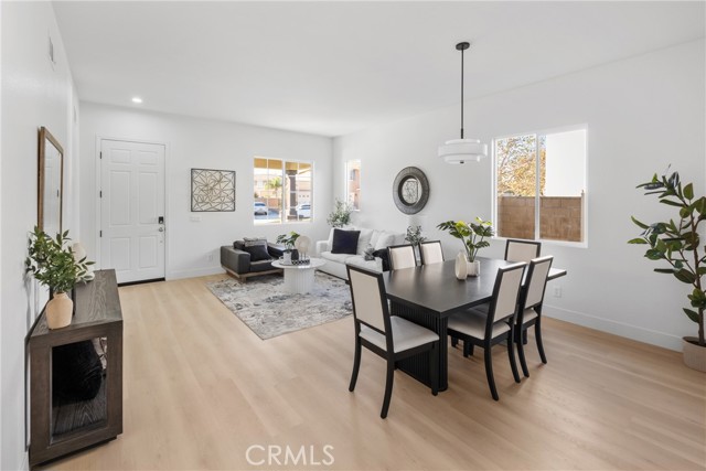 Detail Gallery Image 15 of 63 For 6936 Estonian, Corona,  CA 92880 - 4 Beds | 2/1 Baths