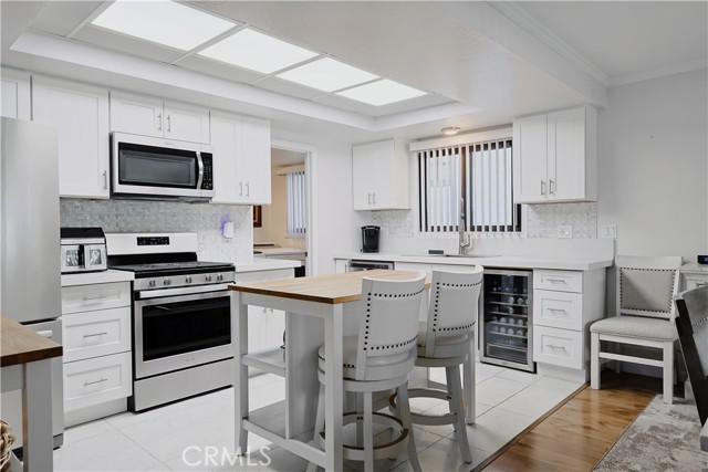 Front Image Thumbnail for CRSB25227102