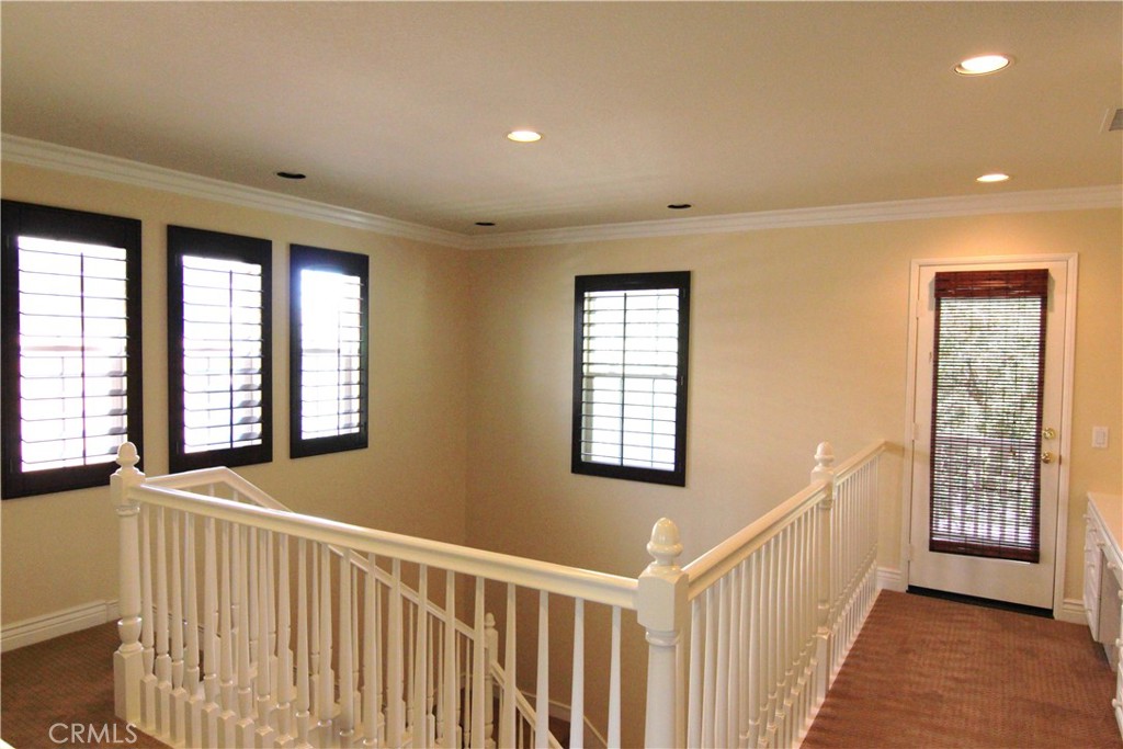 MLS #OC25275023 image #9