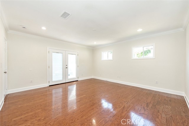 2645 E Walnut Avenue, Orange CA: https://media.crmls.org/medias/cddbc9ad-db67-4585-aa82-0fd9a7acfbe1.jpg