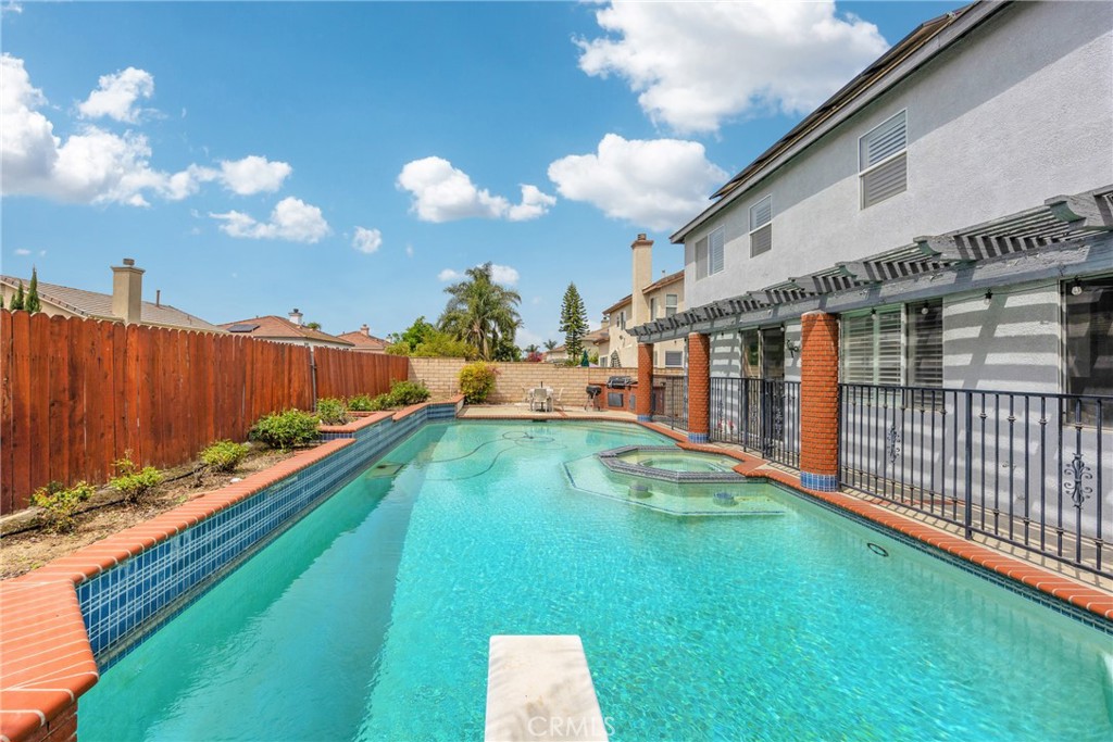 MLS #WS25153585 img 49