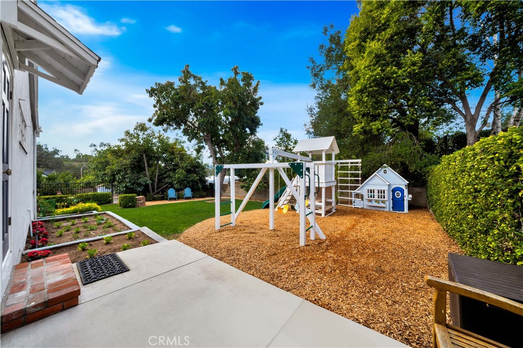 375 Berkshire Avenue La Canada Flintridge img 38