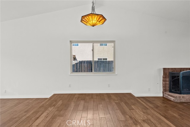 Detail Gallery Image 9 of 48 For 4847 Talmadge, Moorpark,  CA 93021 - 3 Beds | 2 Baths