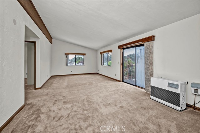16272 27th Avenue, Clearlake CA: https://media.crmls.org/medias/cddd5025-9ddf-44dc-a359-b6e06bb3c0c4.jpg