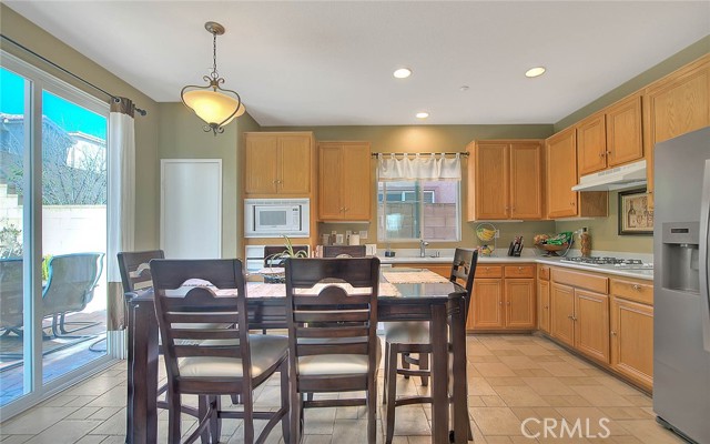 Detail Gallery Image 24 of 58 For 16278 Pablo Creek Ln, Fontana,  CA 92336 - 3 Beds | 2/1 Baths