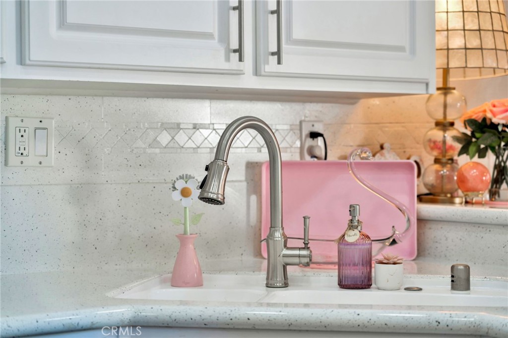 Cdde2291 3717 444d A4d7 D7efed2c2c10